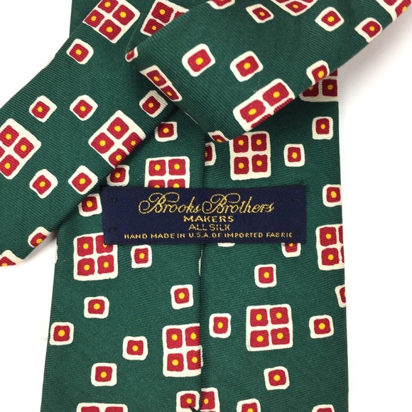 Brooks Brothers Silk Tie, green geometric shapes - Picture 3 of 3